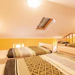 1 Bedroom Stunning In *